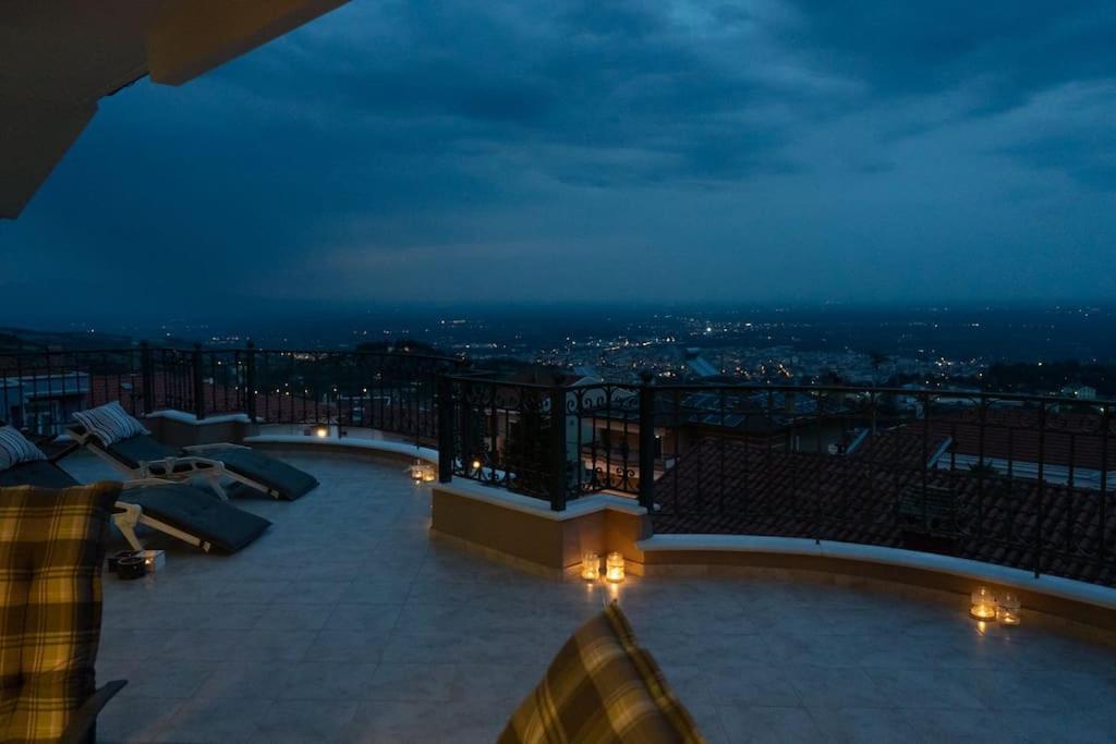 Amazing View With Huge Balcony Lejlighed Veria  Eksteriør billede